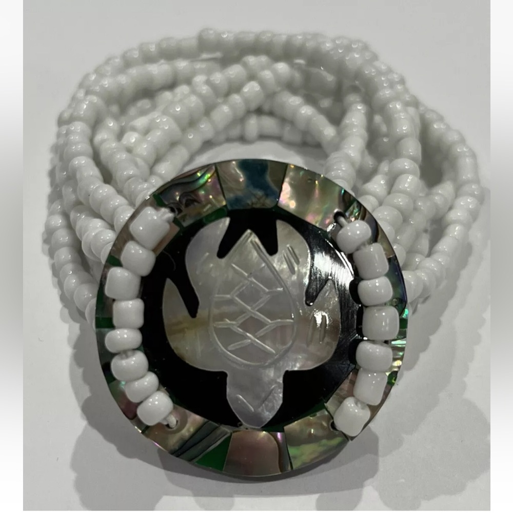 Mother Of Pearl Abalone Turtle Layered Beaded Stretch Bracelet White
